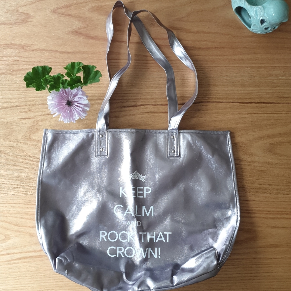 Rock That Crown Tote Bag